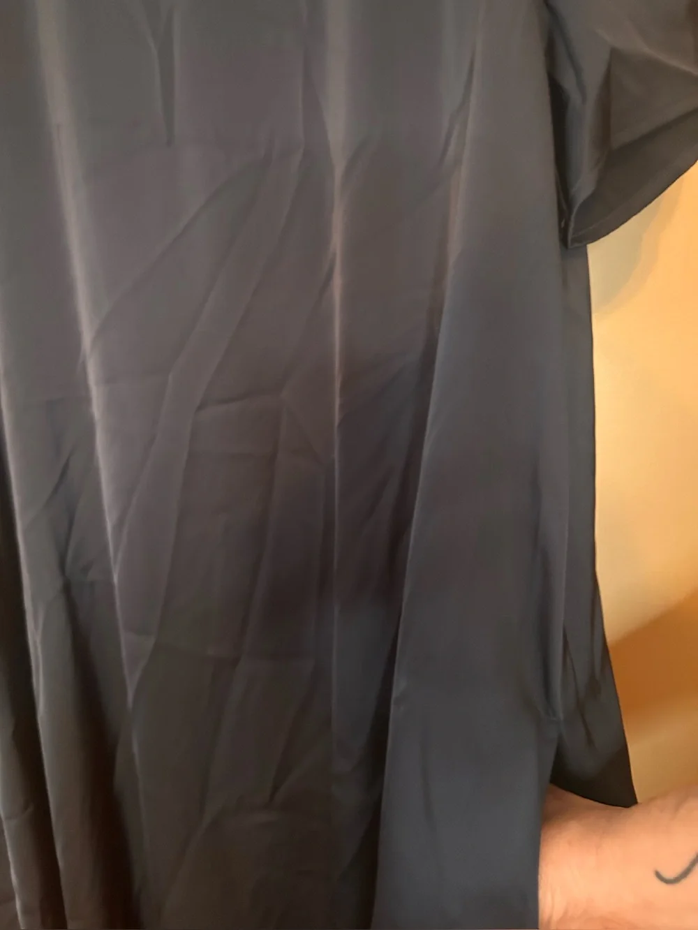 A line Satiny maxi dress with pockets - Picture 4 of 12
